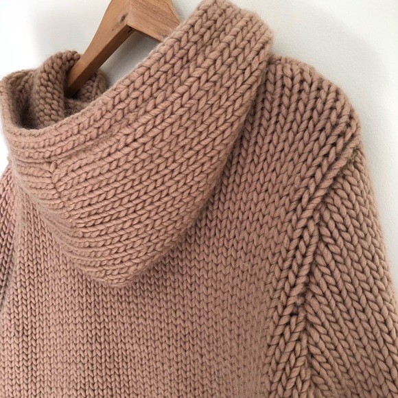 Chunky knit 100% wool cardigan - Picture 14 of 16